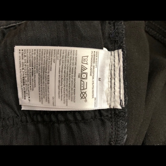 Black Gap jeans / jeggings - Picture 3 of 3